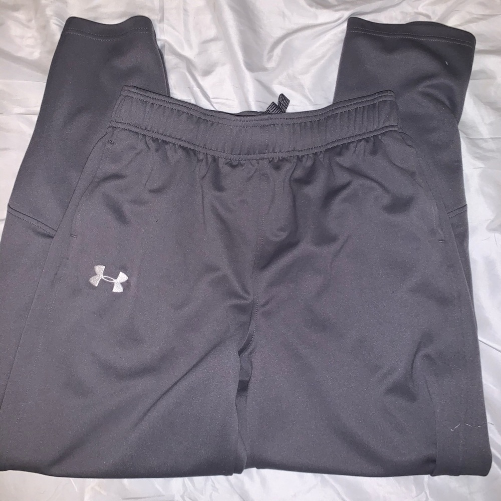 Under armor sweats